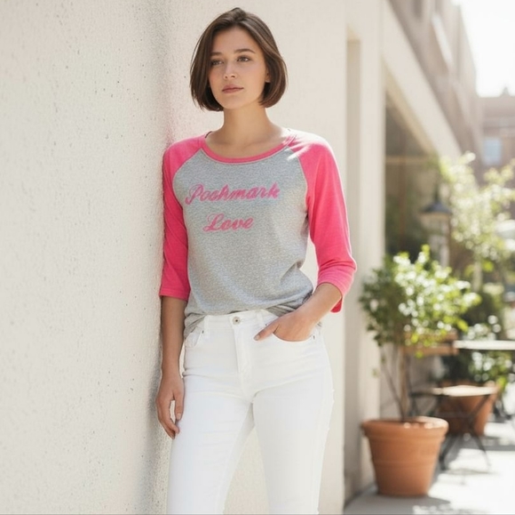 Custom Made Poshmark Love Tee Shirt New - Picture 1 of 5